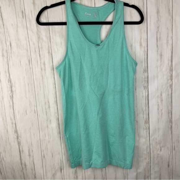 Zyia NWT turquoise charged tank size medium - Picture 4 of 5